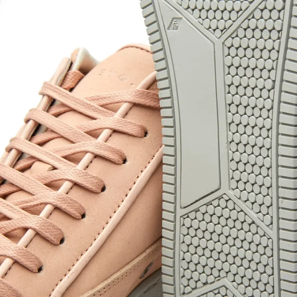 ETQ. Mid Top 2 Sneaker