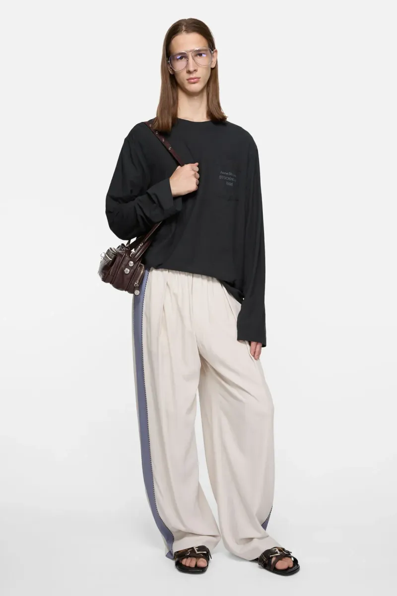 Casual wool trousers