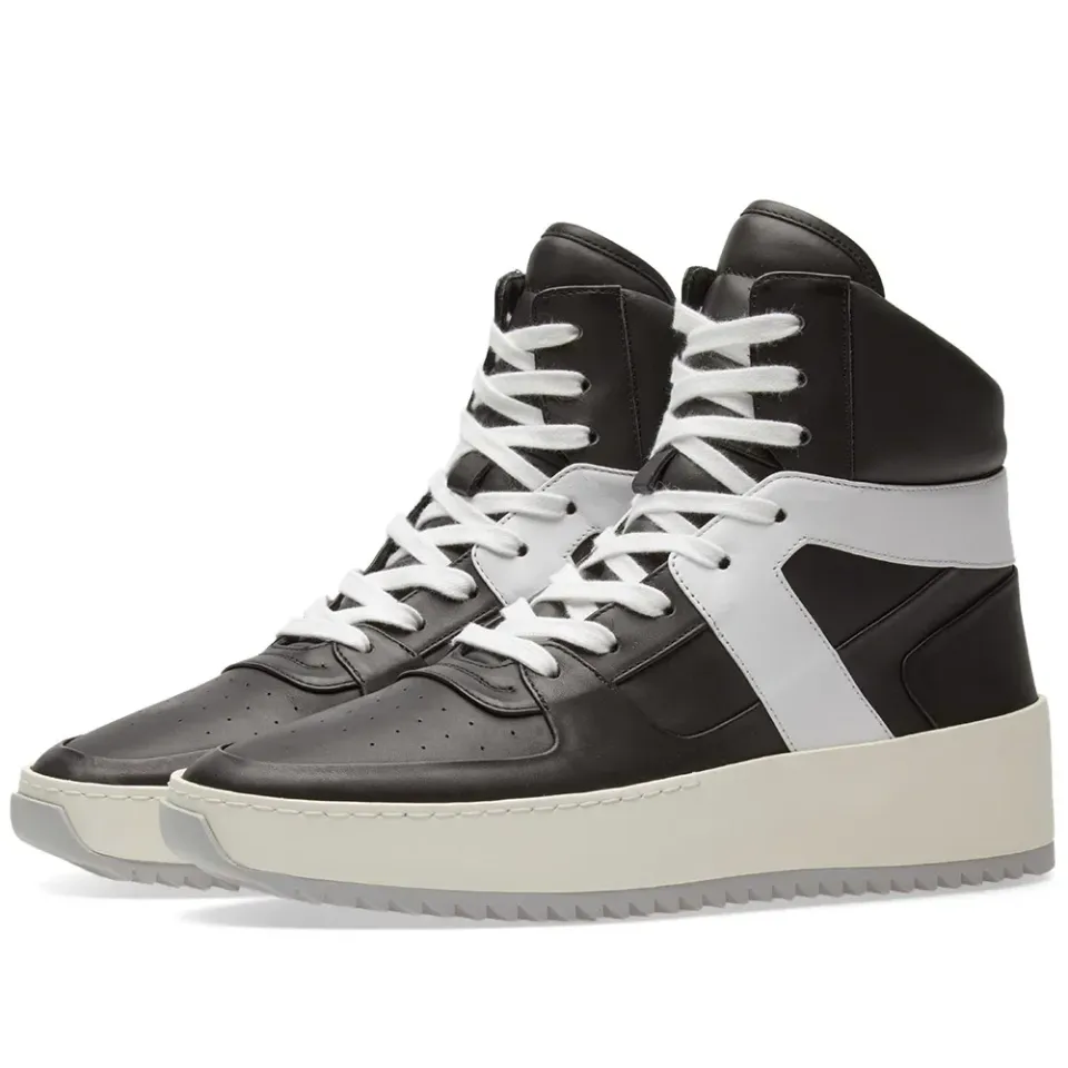 Basketball Sneaker