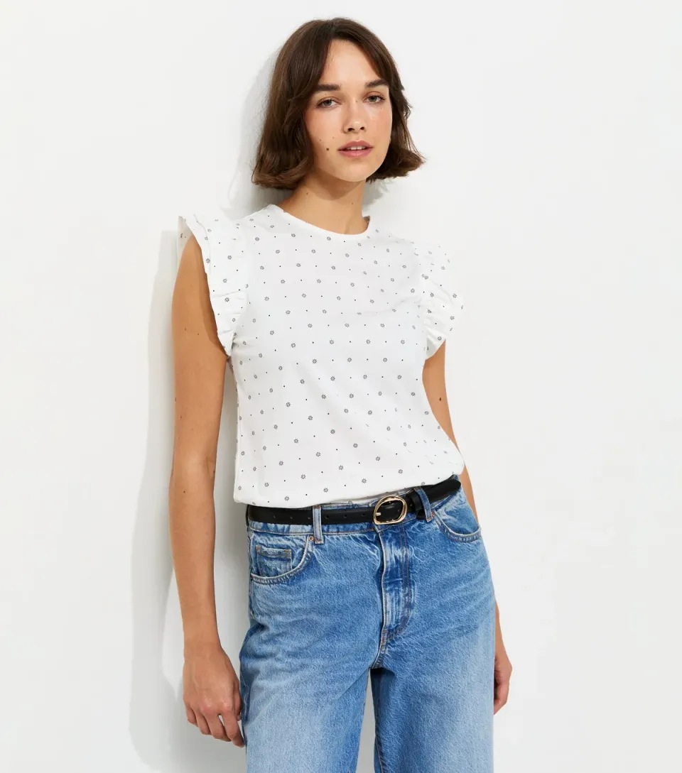 Women's White Cotton Daisy Print Ruffled Sleeve T-Shirt