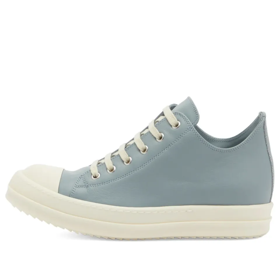 Low Sneakers